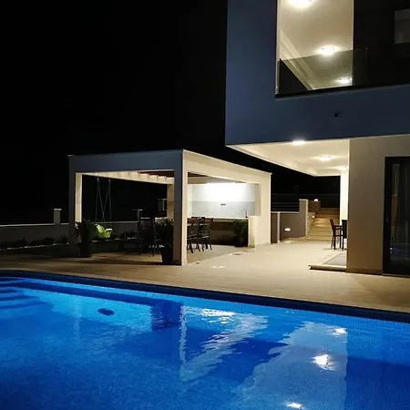 Apartament La Baška Voda