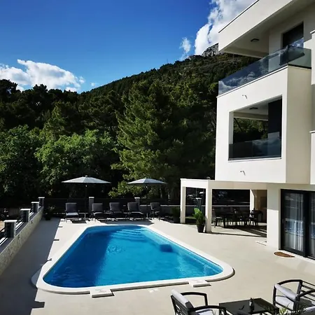 Apartament La Baška Voda