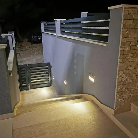 La Apartament *