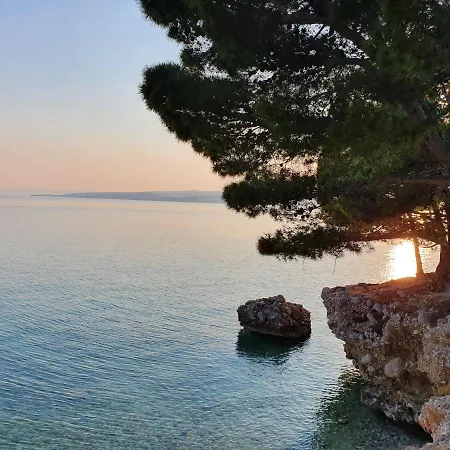La * Baška Voda